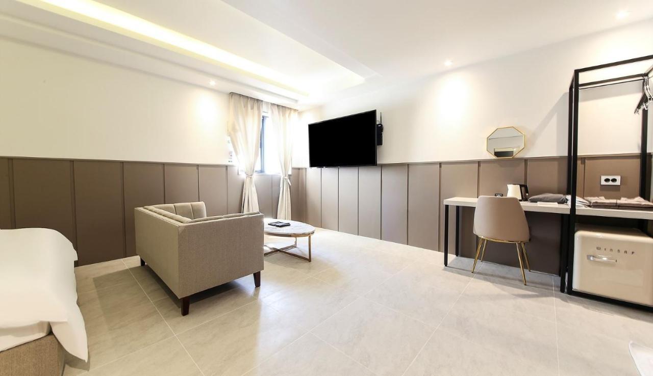 H moment hotel Songjeong Busan Buitenkant foto