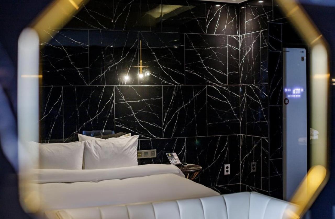 H moment hotel Songjeong Busan Buitenkant foto