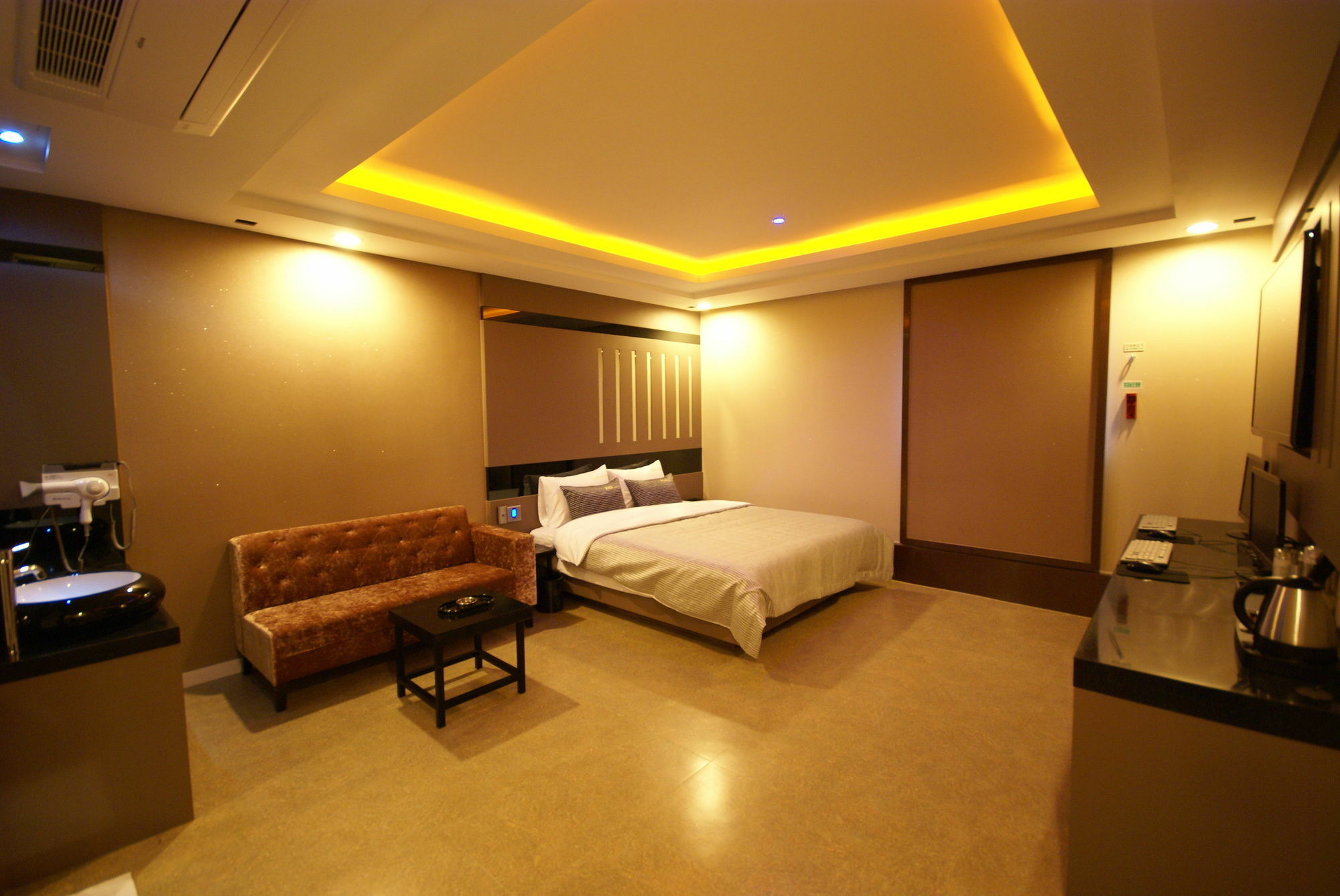 H moment hotel Songjeong Busan Buitenkant foto